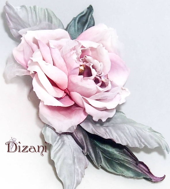 Brooch Pelargonium