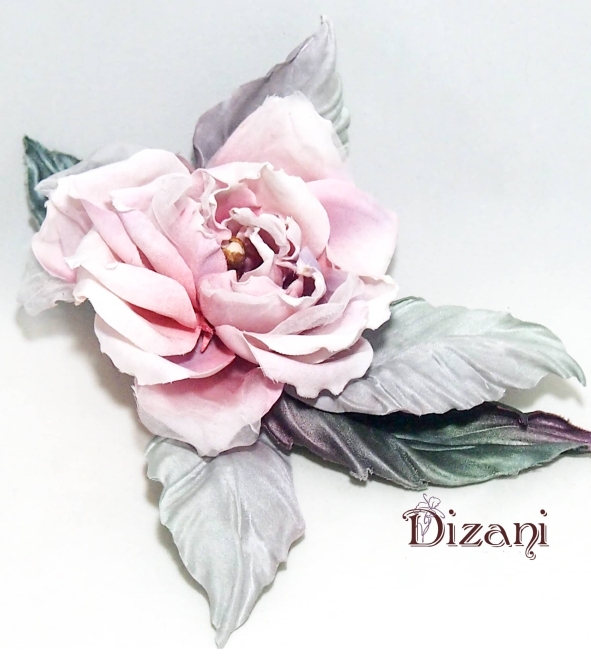 Brooch Pelargonium